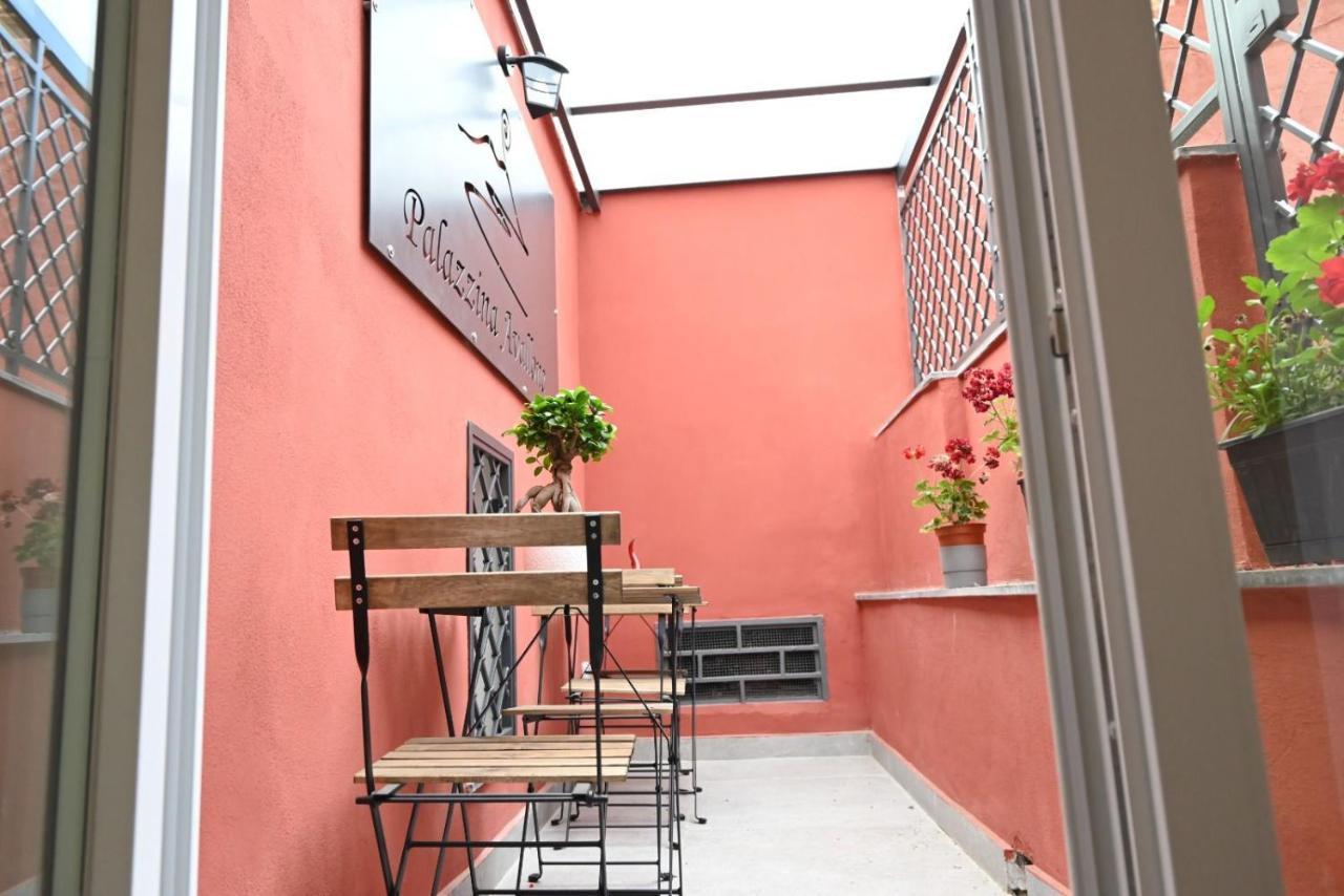 Bed & Breakfast Palazzina Avallone Napoli